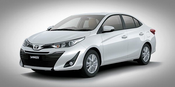 Toyota Yaris 2018 three quater look white colour 