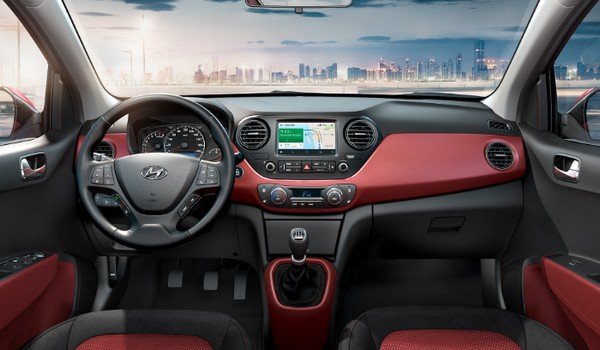 2019 Hyundai Grand i10 interior
