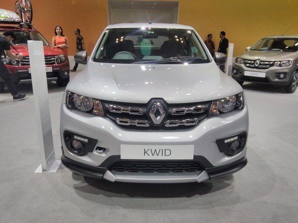 Renault Kwid EV prototype front white colour