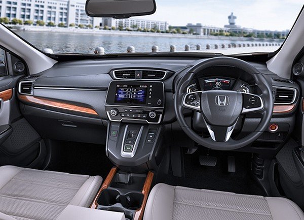 Honda CR-V interior dashboard