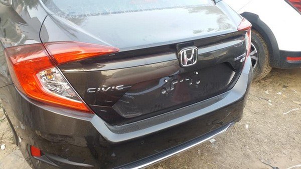 Honda Civic 2019 rearside