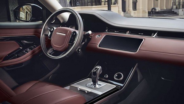 2019 Range Rover Evoque’s interior is added with new texture and colour