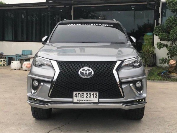 modified toyota fortuner clubjap