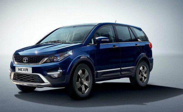 2018 tata hexa blue front angle