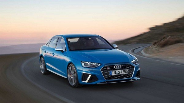 2020 audi a4 blue front view