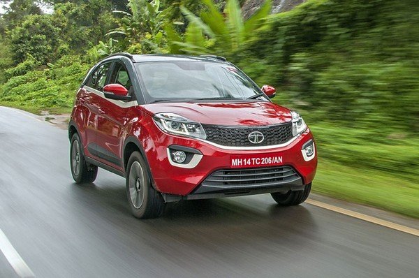 2017 tata nexon red front angle