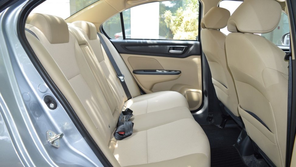 2018 Honda Amaze rear seat