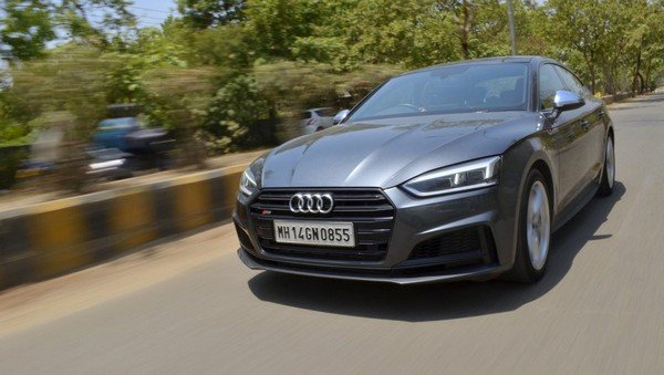 2017 audi s5 black front angle in action