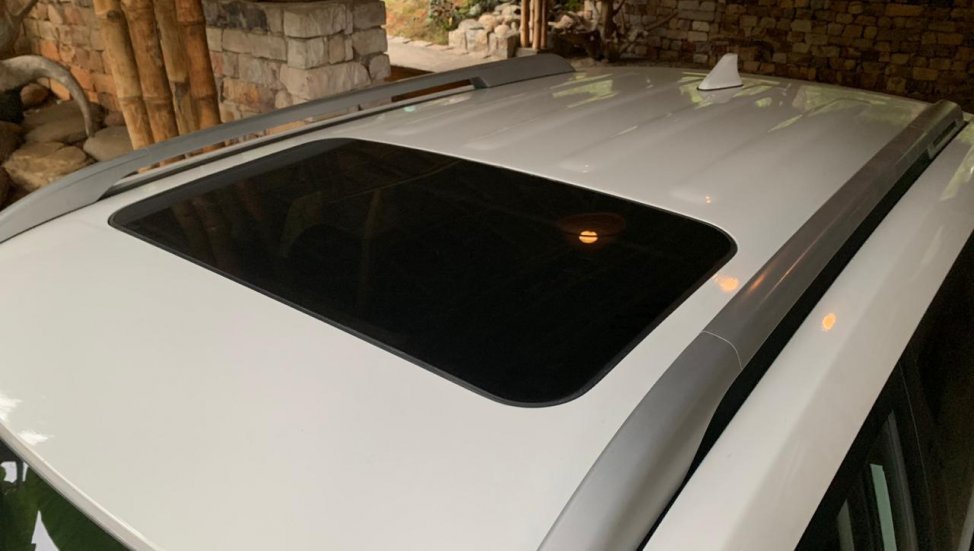 2019 hyundai venue sunroof