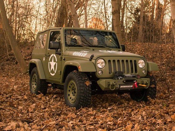 Jeep Wrangler Willys front view