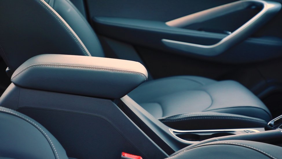 2019 MG Hector interior front armrest