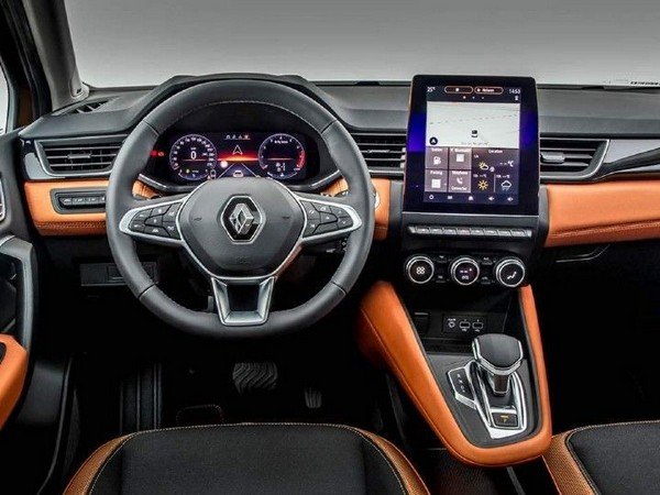 2020 Euro Renault Captur interior dashboard