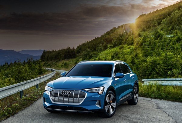 2019 audi e-tron blue front angle