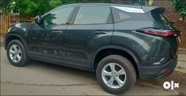 2019 used Tata Harrier telesto grey side profile angle