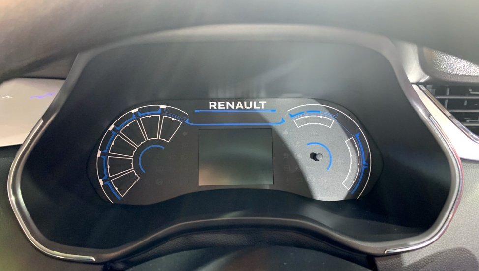 2019 Renault Triber interior instrument panel