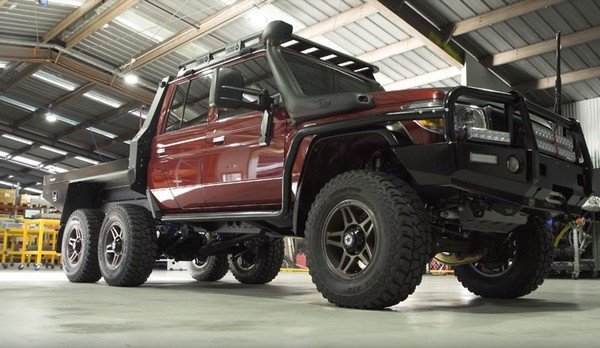 toyota land cruiser 6x6