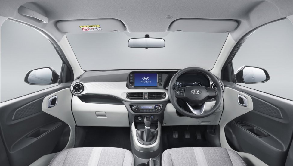 2019 hyundai grand i10 nios interior look