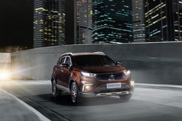 ford territory brown front angle