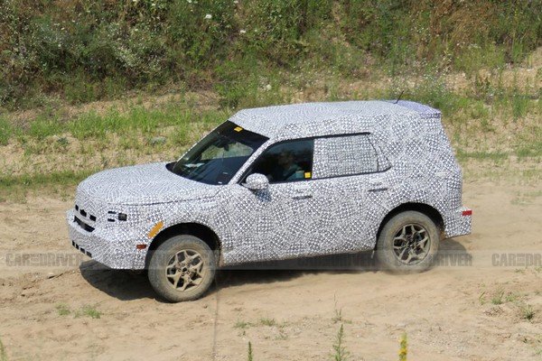 2020 ford baby bronco spied side profile