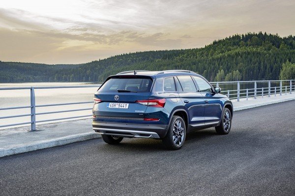 skoda kodiaq scout rear