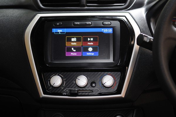 2019 Datsun Go interrior touchscreen infotainment system