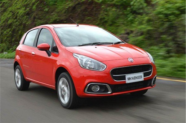 Fiat Punto Evo red color 