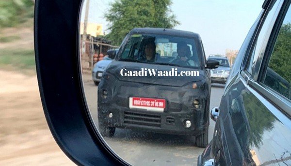 2019 maruti xl5 front spied