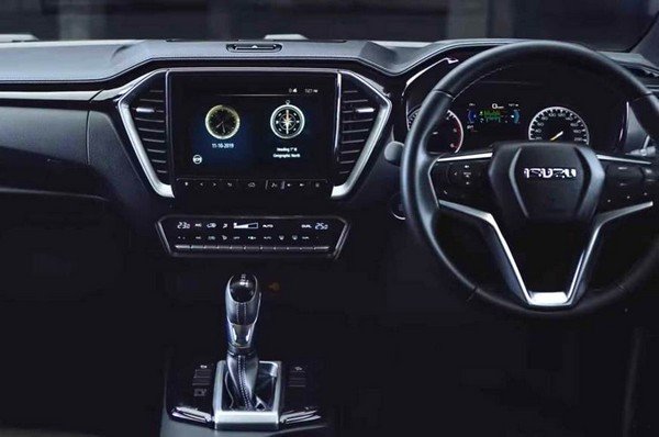 2020 isuzu d-max interior dashboard