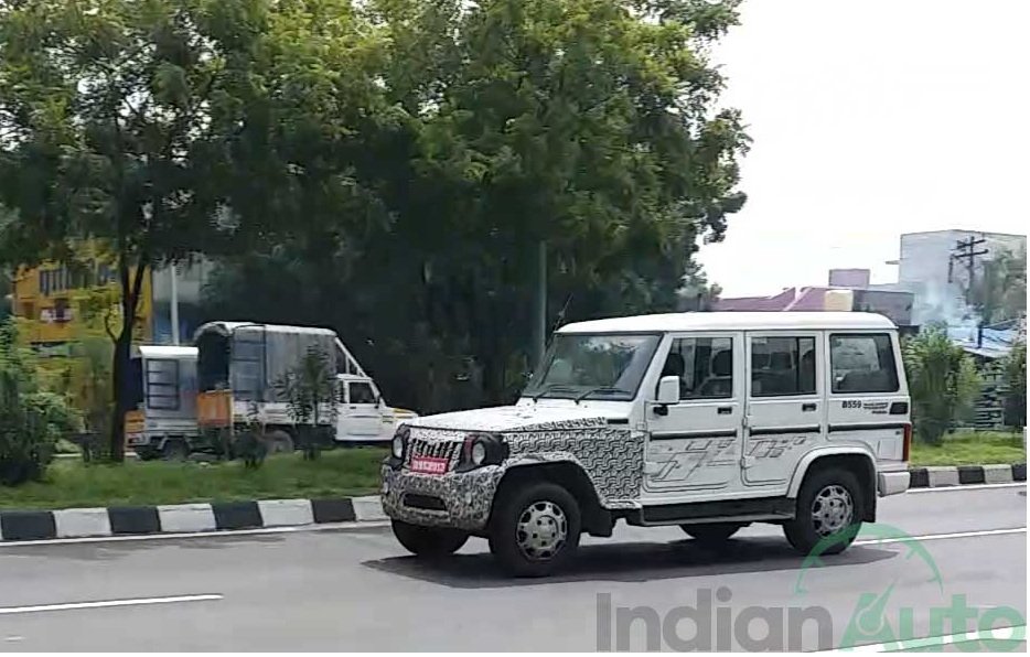 2020 Mahindra Bolero Images front angle