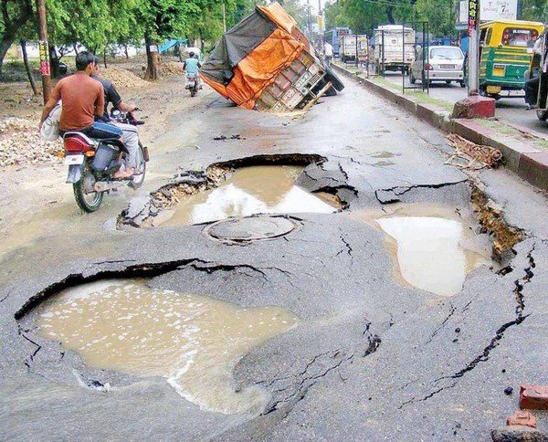 pot holes indian roads