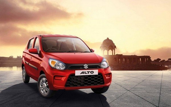 2019 maruti alto red front angle