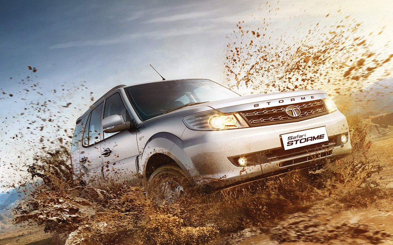 Tata Safari Stomre is a big and brawny SUV on the outside and catches a lot of attention when on the road.