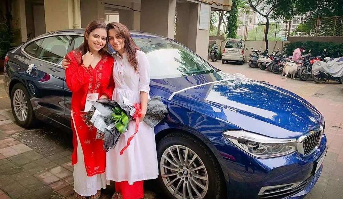 cars of Indian TV stars dipika kakar BMW 6 series Gt