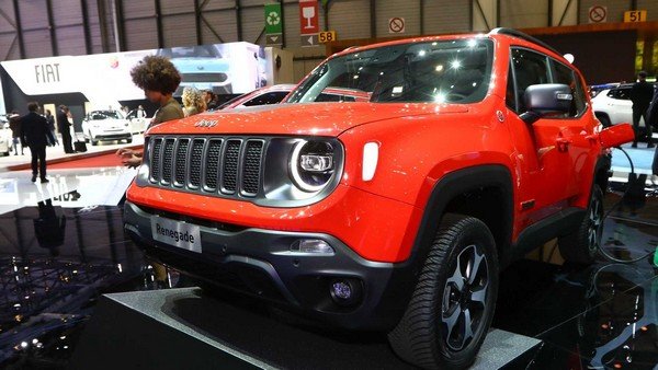 jeep renegade hybrid front view