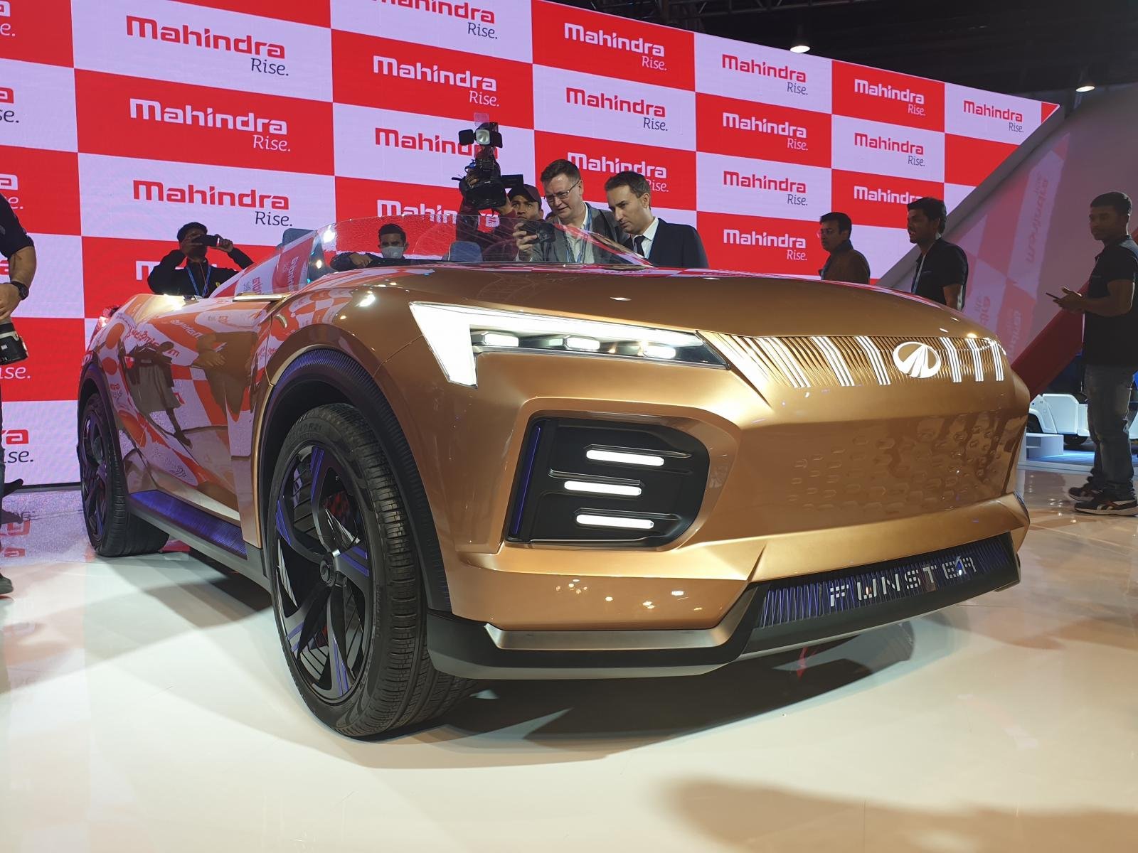 Mahindra Funster EV at Auto Expo 2020
