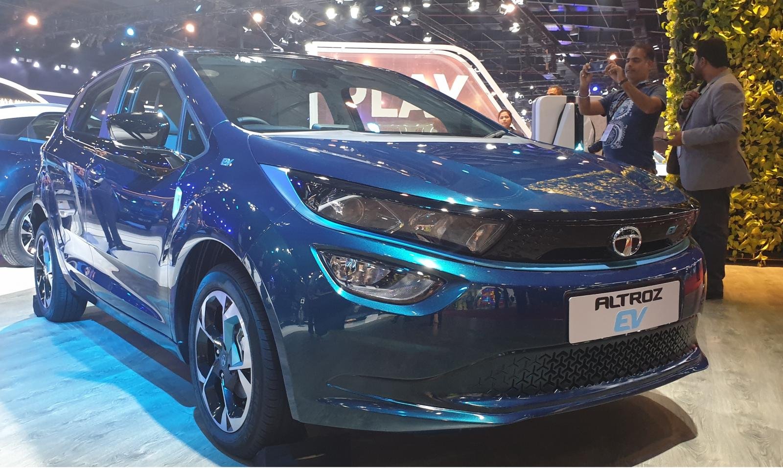 Tata Altroz EV - Auto Expo 2020