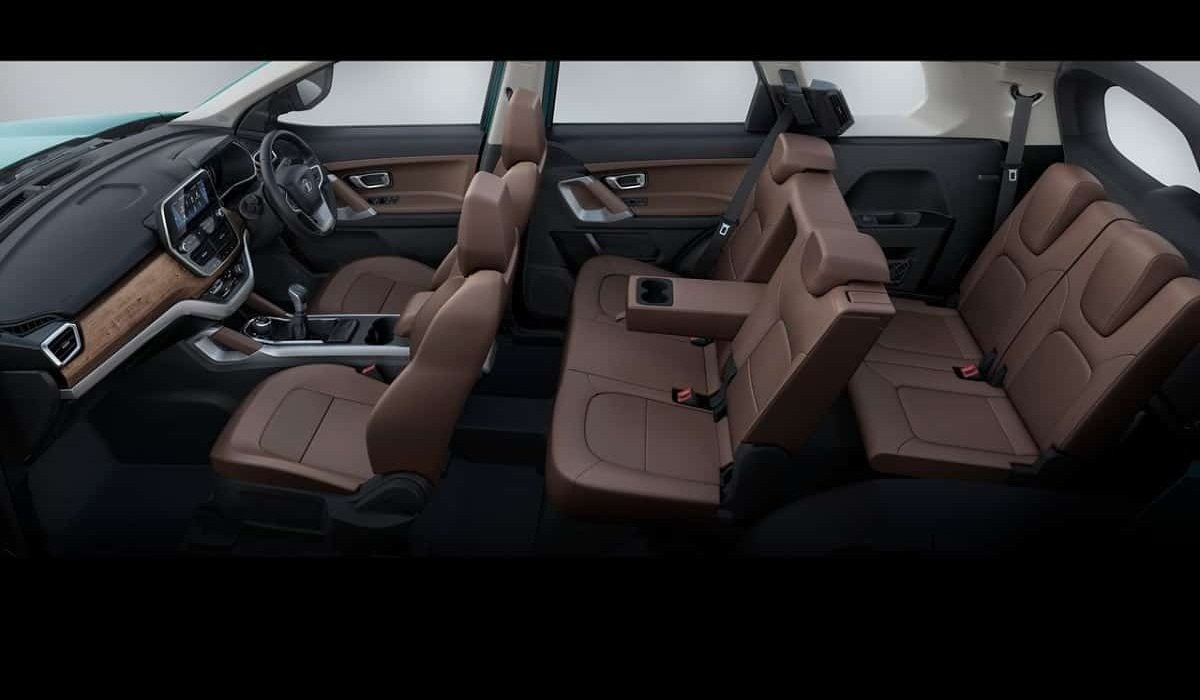 2020 Tata Gravitas seating options