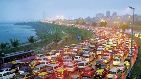 traffic fines in mumbai - mumbai traffic image