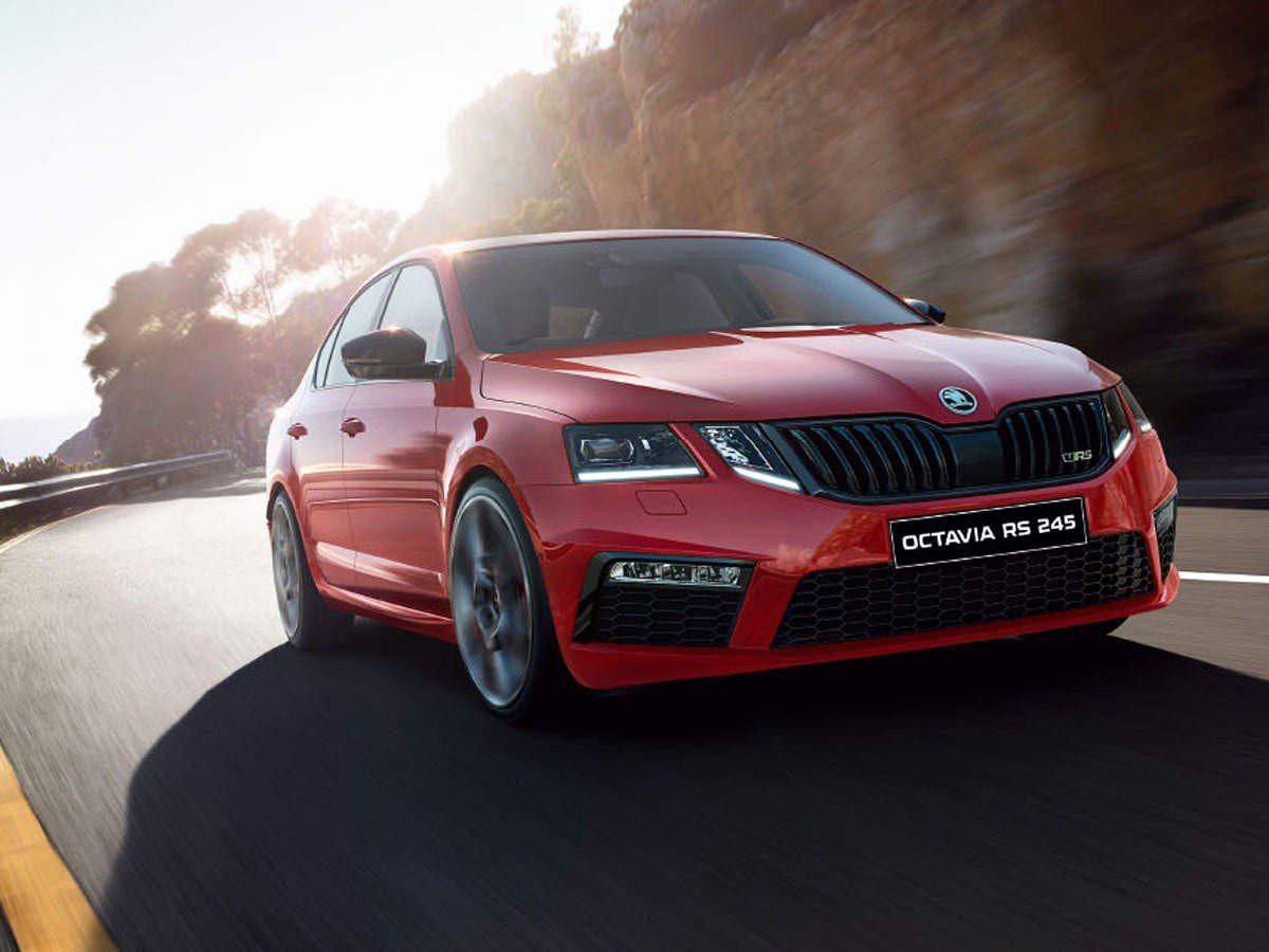 skoda octavia front view