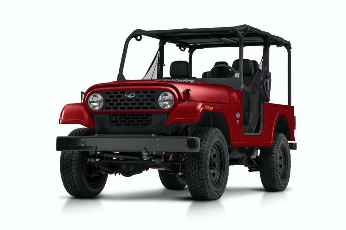 Mahindra -Roxor-front-side-view