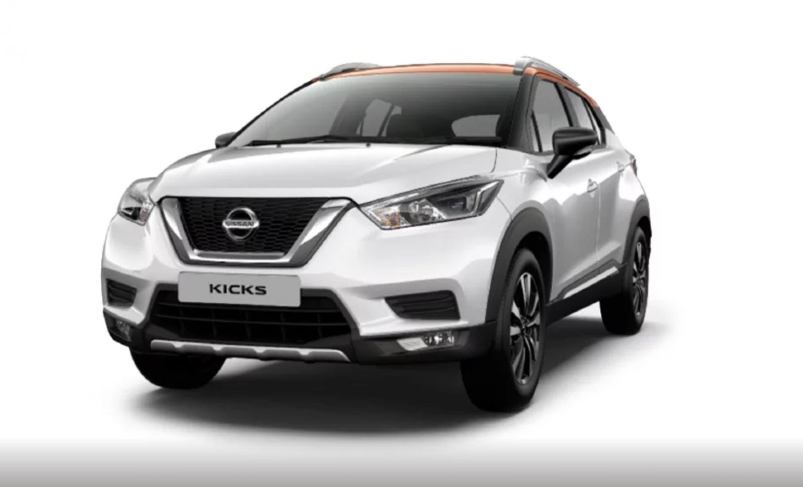 2019 Nissan Kicks Pearl White, Amber Orange