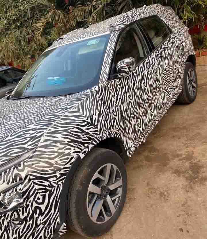 Tata Gravitas (6-seater Harrier) Spotted Parked in Pune