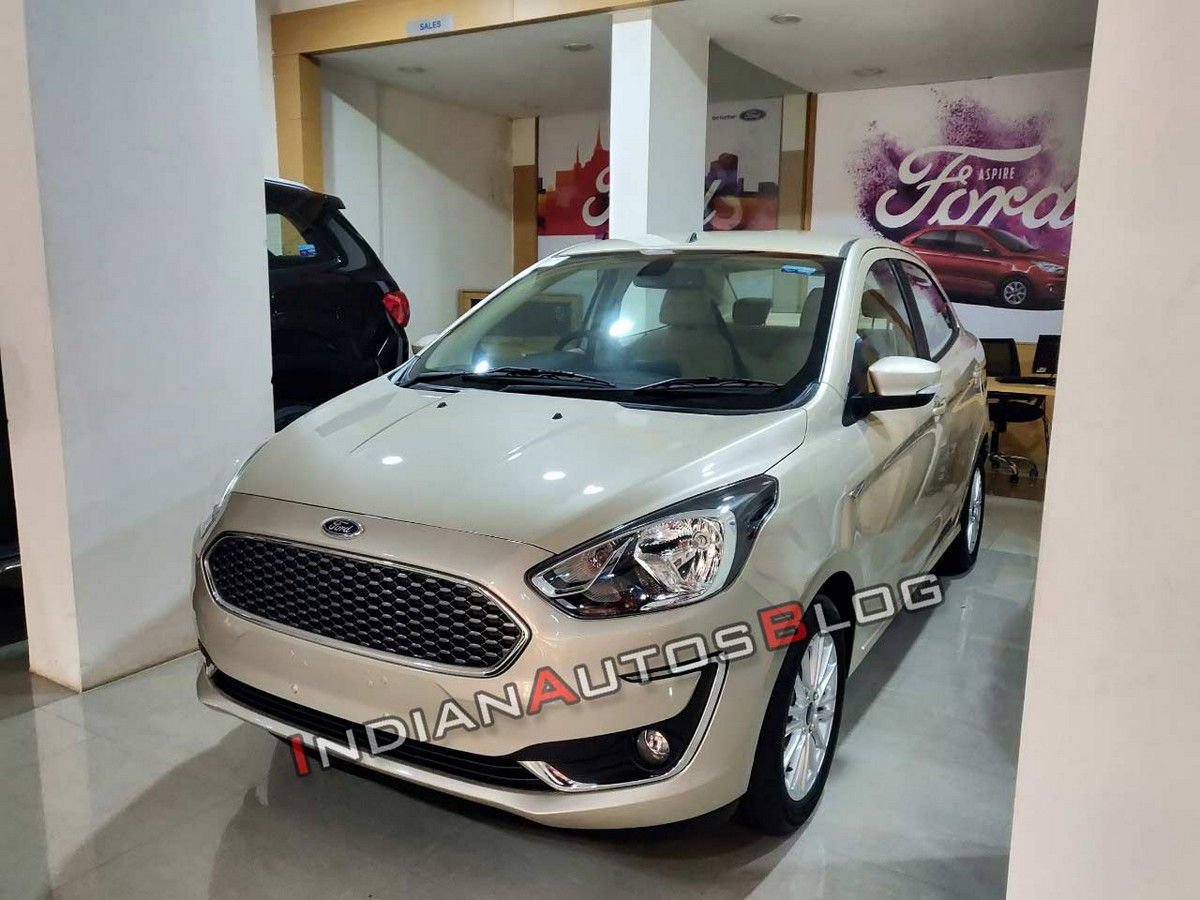 ford aspire front three quarters image 1
