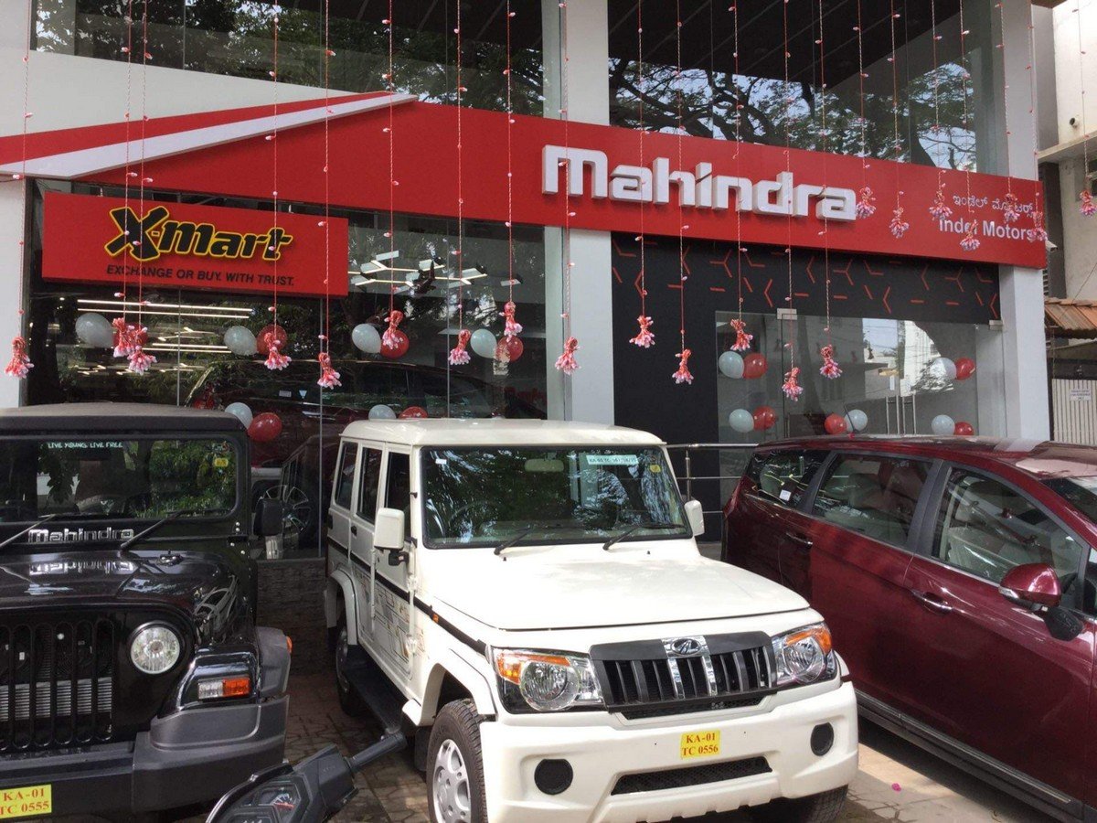 mahindra dealership