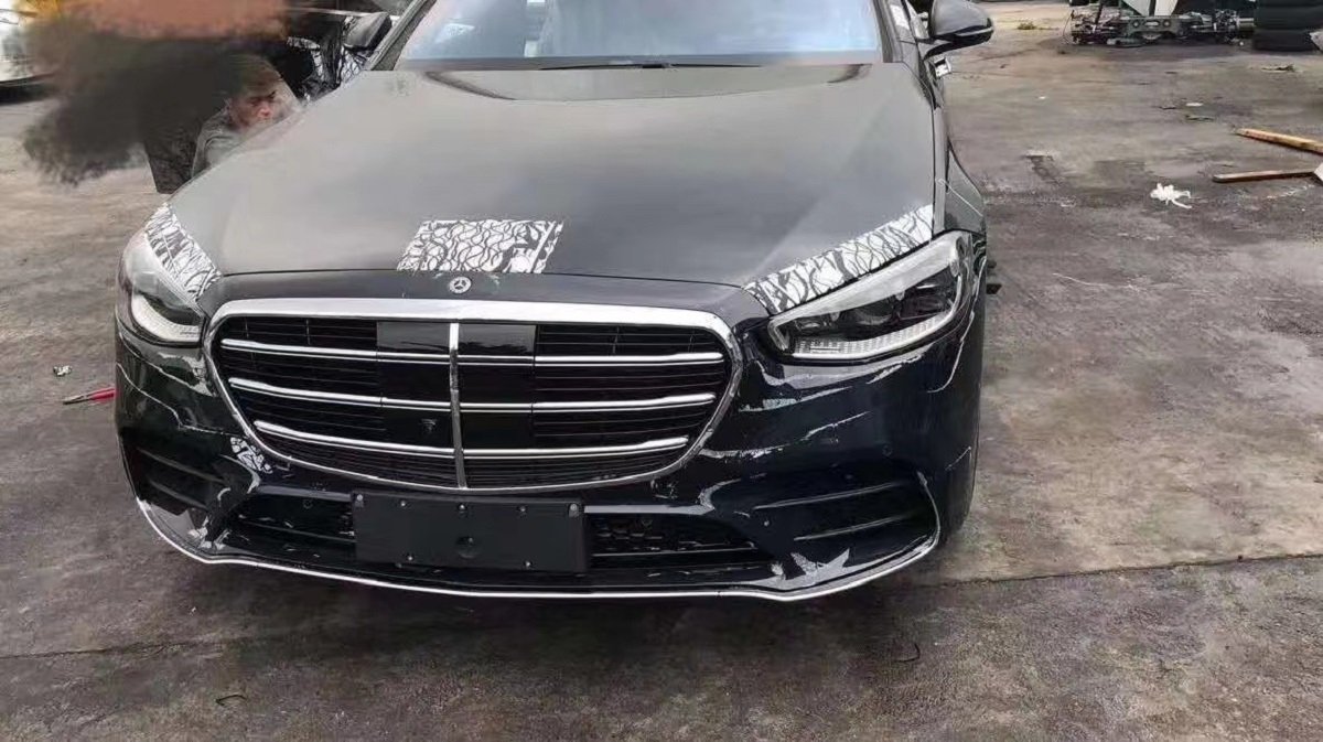 2021 Mercedes-Benz S-Class Spied Sans Camouflage Inside-Out