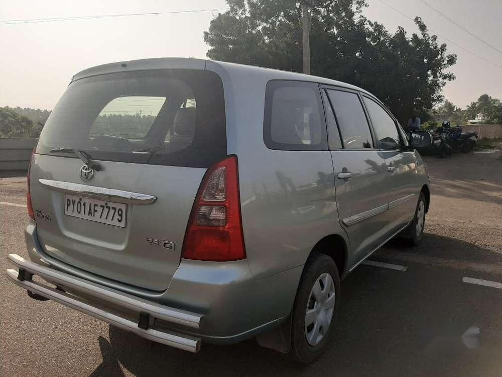 Toyota Innova 2.5 G BS III 7 STR, 2006, Diesel MT in Cuddalore 628469