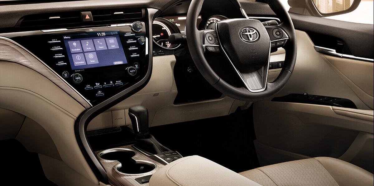 2020 toyota camry bs6 interior dashboard layout