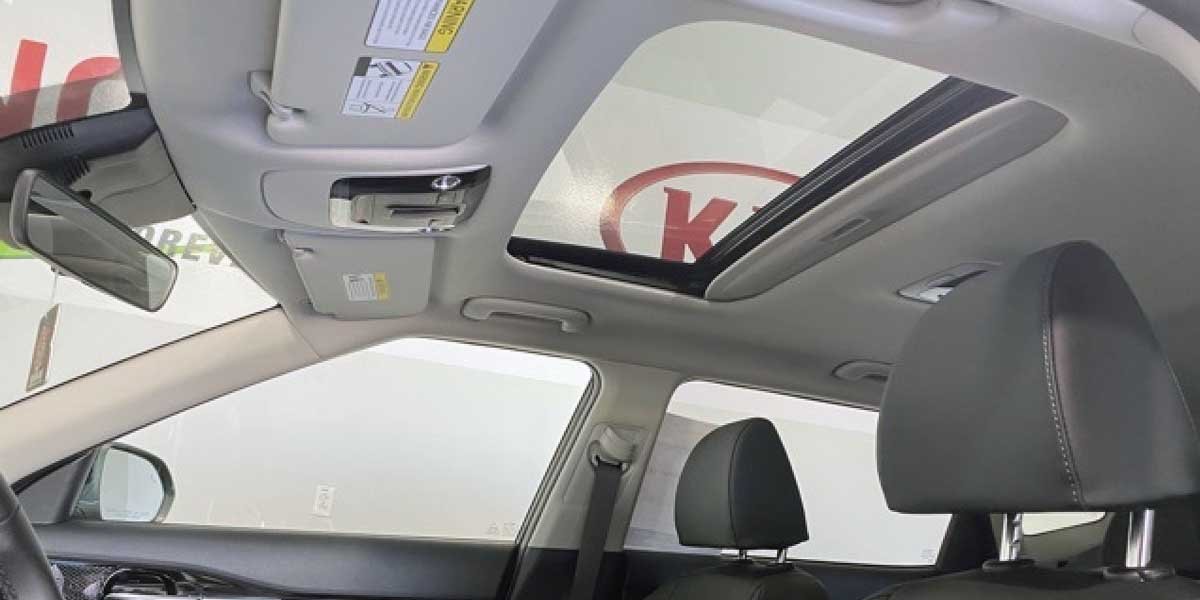 Sunroof-equipped Kia Seltos Gets More Affordable