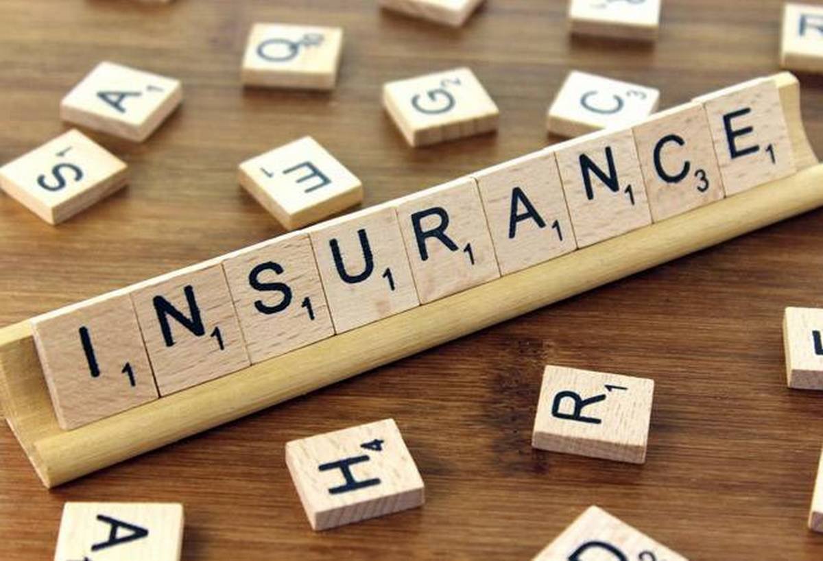 Insurance-lettering-front-side