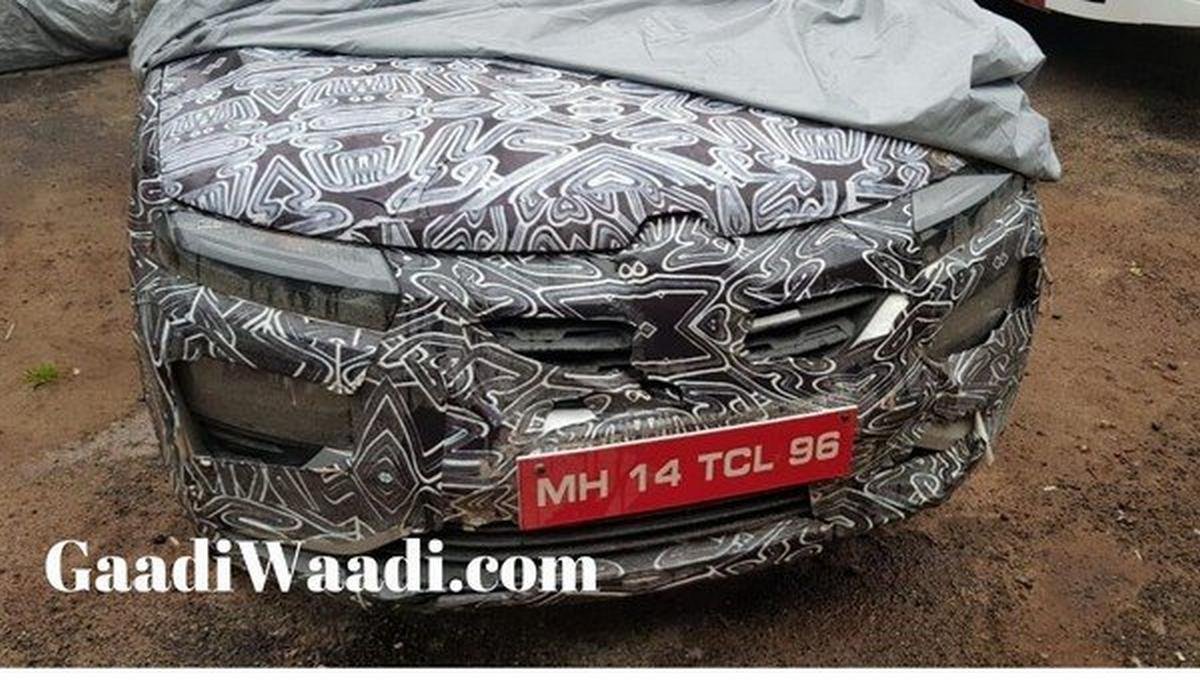 2020 renault kwid facelift spied front angle